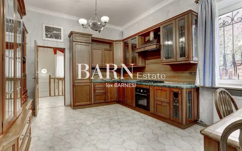 2-этажный коттедж 320 м² с отделкой