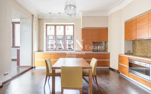 5-КОМН. КВАРТИРА С ОТДЕЛКОЙ 187.8 М² НА 4 ЭТАЖЕ
