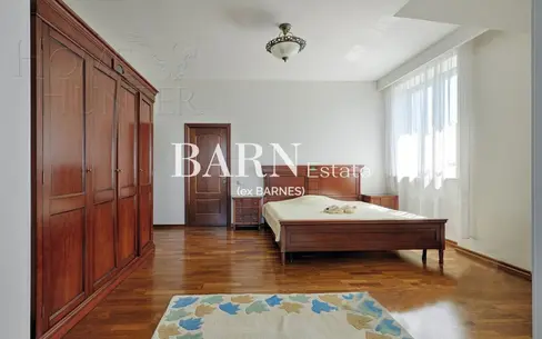 2-этажный коттедж 350 м² с отделкой