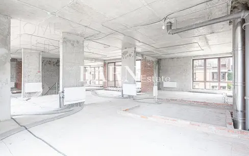 4-УРОВНЕВЫЙ ОСОБНЯК БЕЗ ОТДЕЛКИ 840 М² НА 1 ЭТАЖЕ