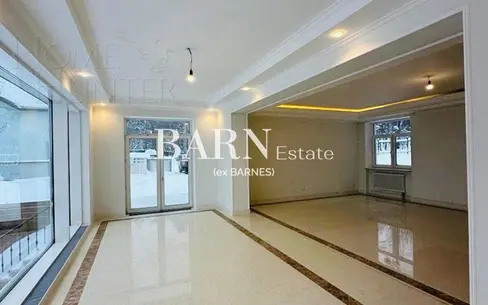 2-этажный коттедж 400 м² с отделкой