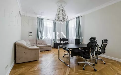 2-этажный коттедж 931.2 м² с отделкой