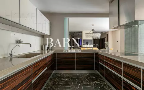 4-КОМН. КВАРТИРА С ОТДЕЛКОЙ 210.6 М² НА 2 ЭТАЖЕ