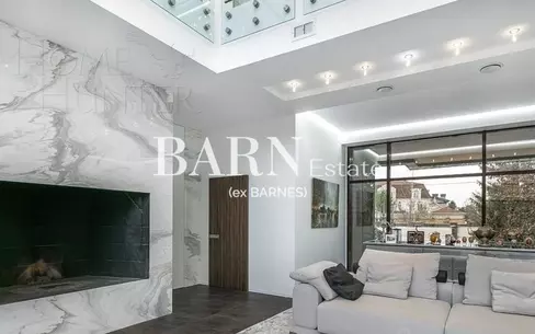 2-этажный коттедж 1 200 м² с отделкой