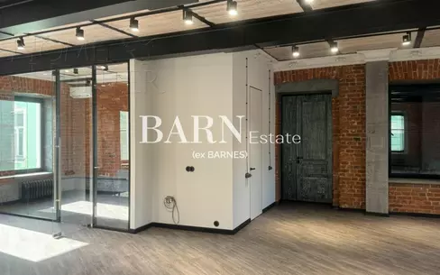 2-КОМН. КВАРТИРА С ОТДЕЛКОЙ 130 М² НА 3 ЭТАЖЕ