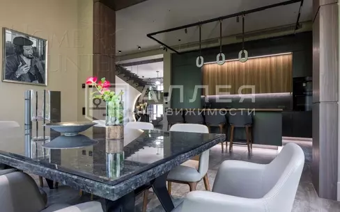 2-этажный коттедж 544 м² с отделкой