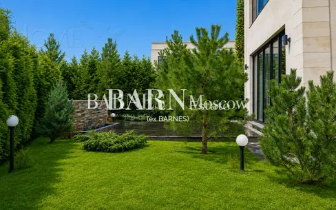 2-этажный коттедж 1 500 м² с отделкой