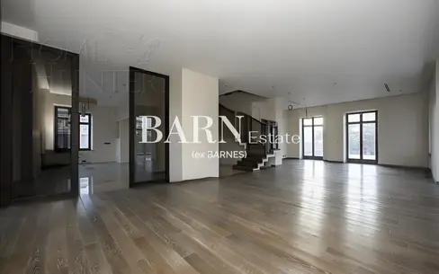 2-этажный коттедж 800 м² с отделкой
