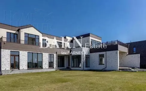 2-этажный коттедж 1 000 м² без отделки