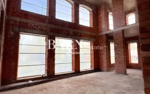 2-этажный коттедж 1 250 м² без отделки