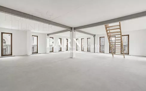 3-УРОВНЕВЫЕ АПАРТАМЕНТЫ БЕЗ ОТДЕЛКИ 664.7 М² НА 3 ЭТАЖЕ