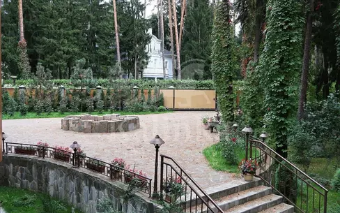 2-этажный коттедж 730 м² с отделкой