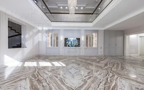 3-этажный коттедж 1 200 м² с отделкой