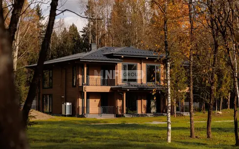2-этажный коттедж 562.5 м² с отделкой