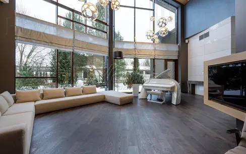 2-этажный коттедж 900 м² с отделкой