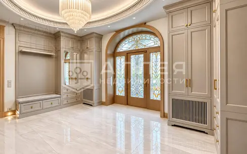 2-этажный коттедж 440 м² с отделкой