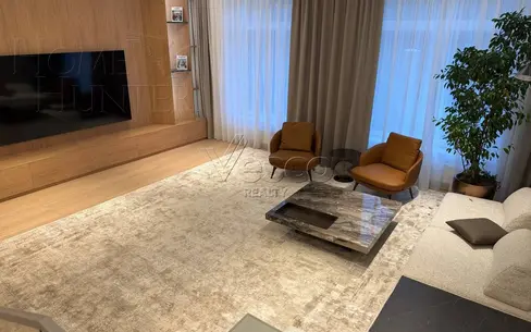 2-этажный коттедж 400 м² с отделкой