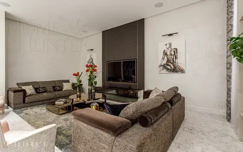 2-этажный таунхаус 450 м² с отделкой