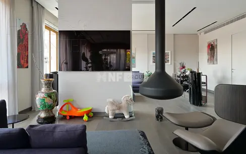 4-КОМН. КВАРТИРА С ОТДЕЛКОЙ 372 М² НА 7 ЭТАЖЕ