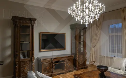 6-КОМН. КВАРТИРА С ОТДЕЛКОЙ 180 М² НА 3 ЭТАЖЕ