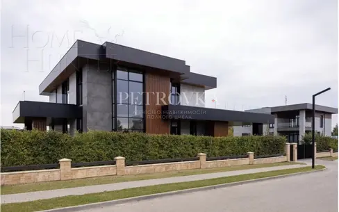 1-этажный коттедж 800 м² без отделки