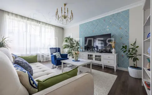 2-этажный коттедж 270 м² с отделкой