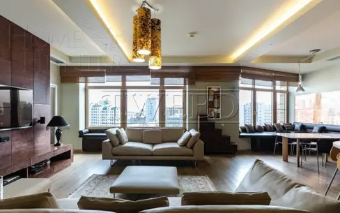 4-комн. кв., 178 м², 10/12 этаж