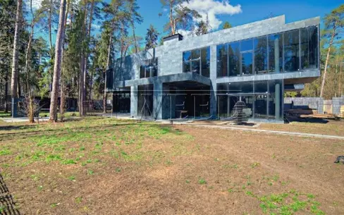 2-этажный коттедж 680 м² с отделкой