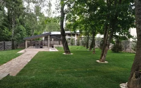 2-этажный коттедж 760 м² без отделки