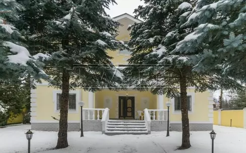 2-этажный коттедж 600 м² с отделкой